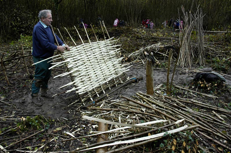 Hurdle maker Alan Brown at work in 2006